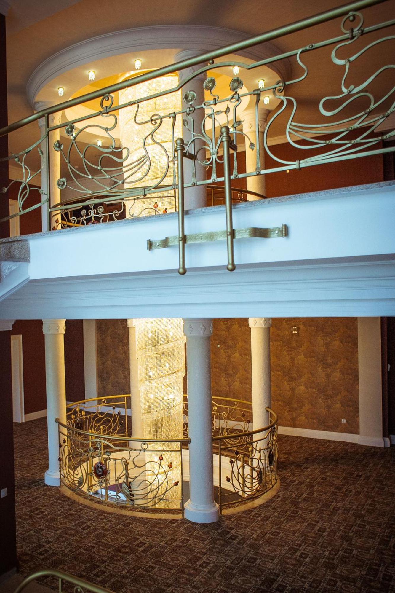 Warszawa Hotel Malekhuv 외부 사진