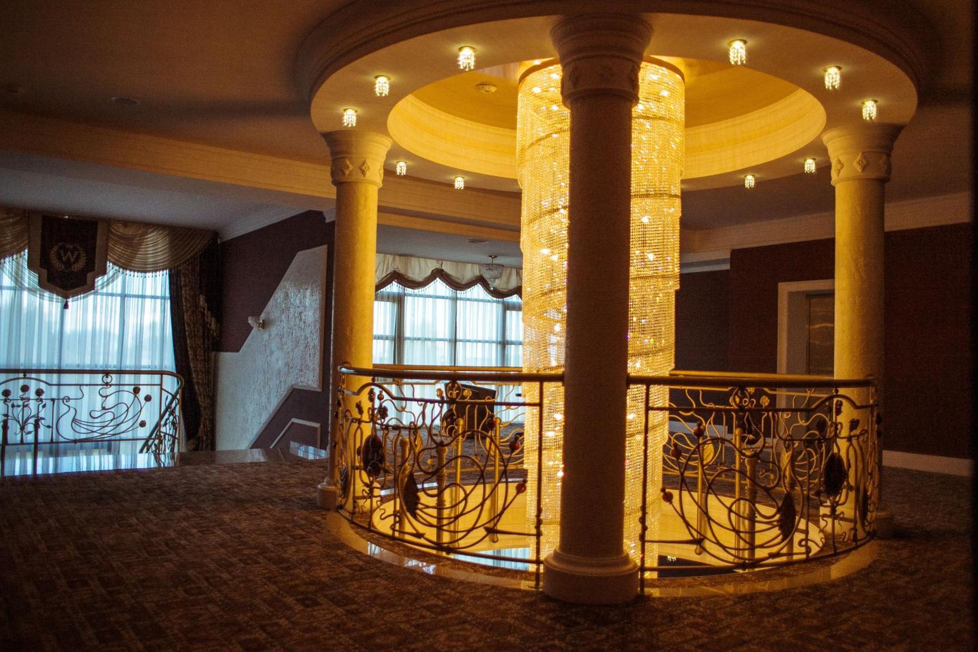 Warszawa Hotel Malekhuv 외부 사진